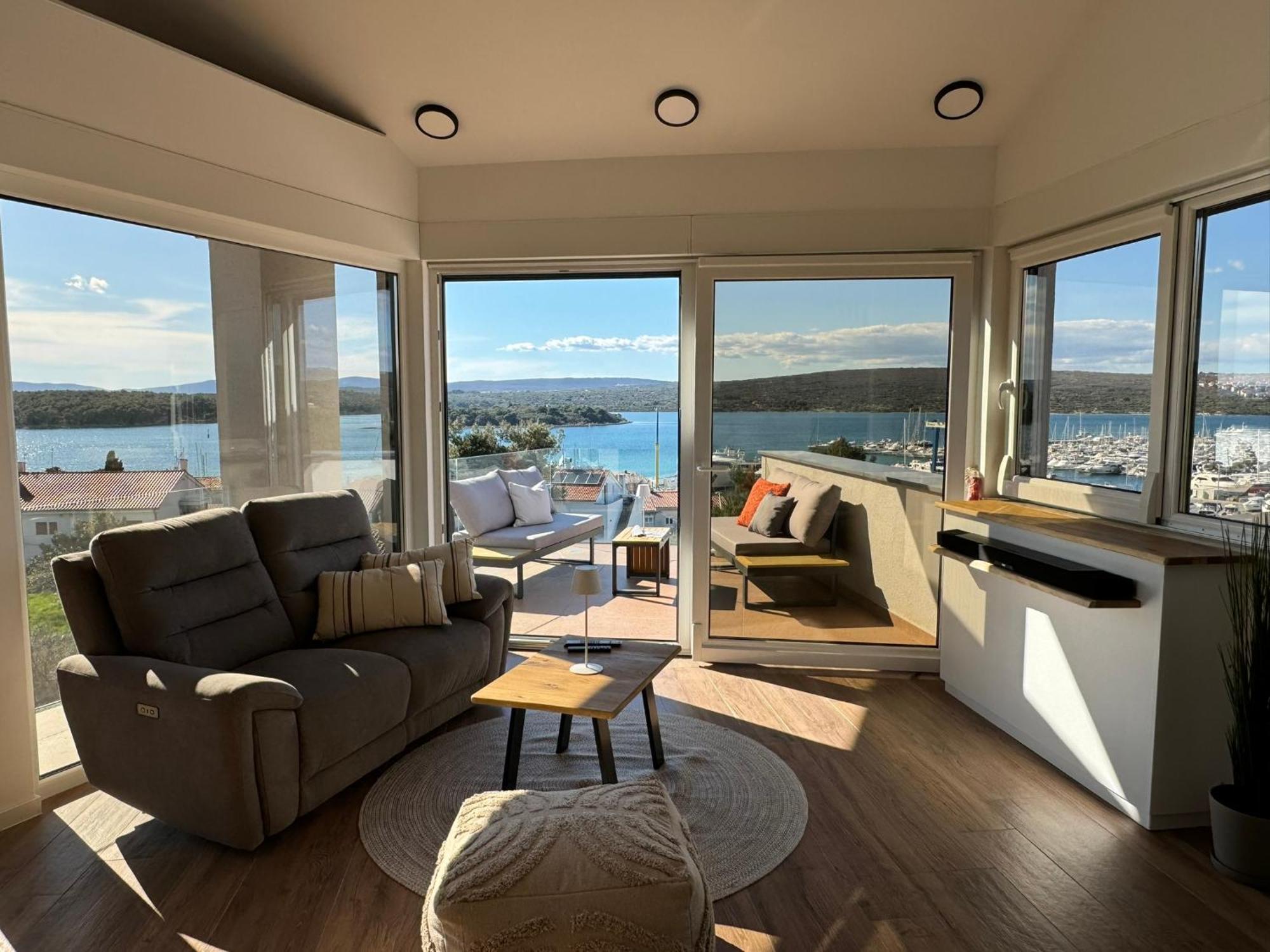 Panorama Penthouse プナト エクステリア 写真
