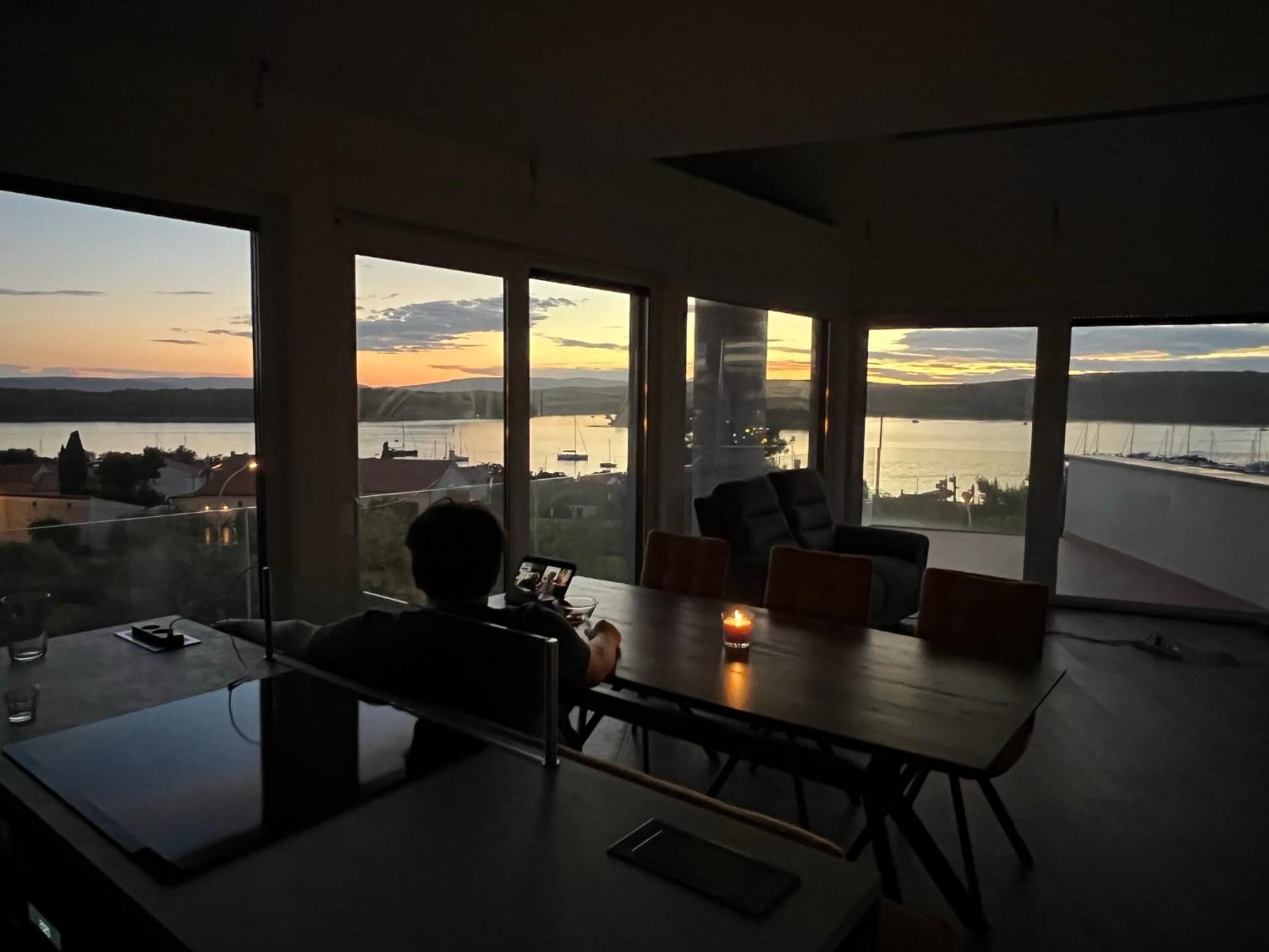 Panorama Penthouse プナト エクステリア 写真