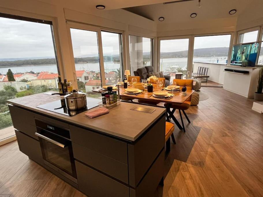 Panorama Penthouse プナト エクステリア 写真
