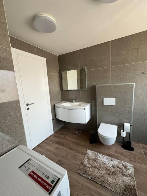 Panorama Penthouse プナト エクステリア 写真